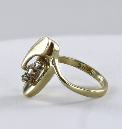 Lady's 10K Yellow Gold Ring with 3 diamonds size 4.5
